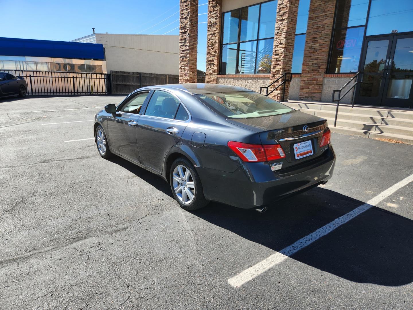 2007 LEXUS ES 350 SEDAN (JTHBJ46G972) with an 3.5L V6 DOHC 24V engine, located at 8595 Washington St., Thornton, CO, 80229, (303) 287-5511, 39.852348, -104.978447 - Photo#7